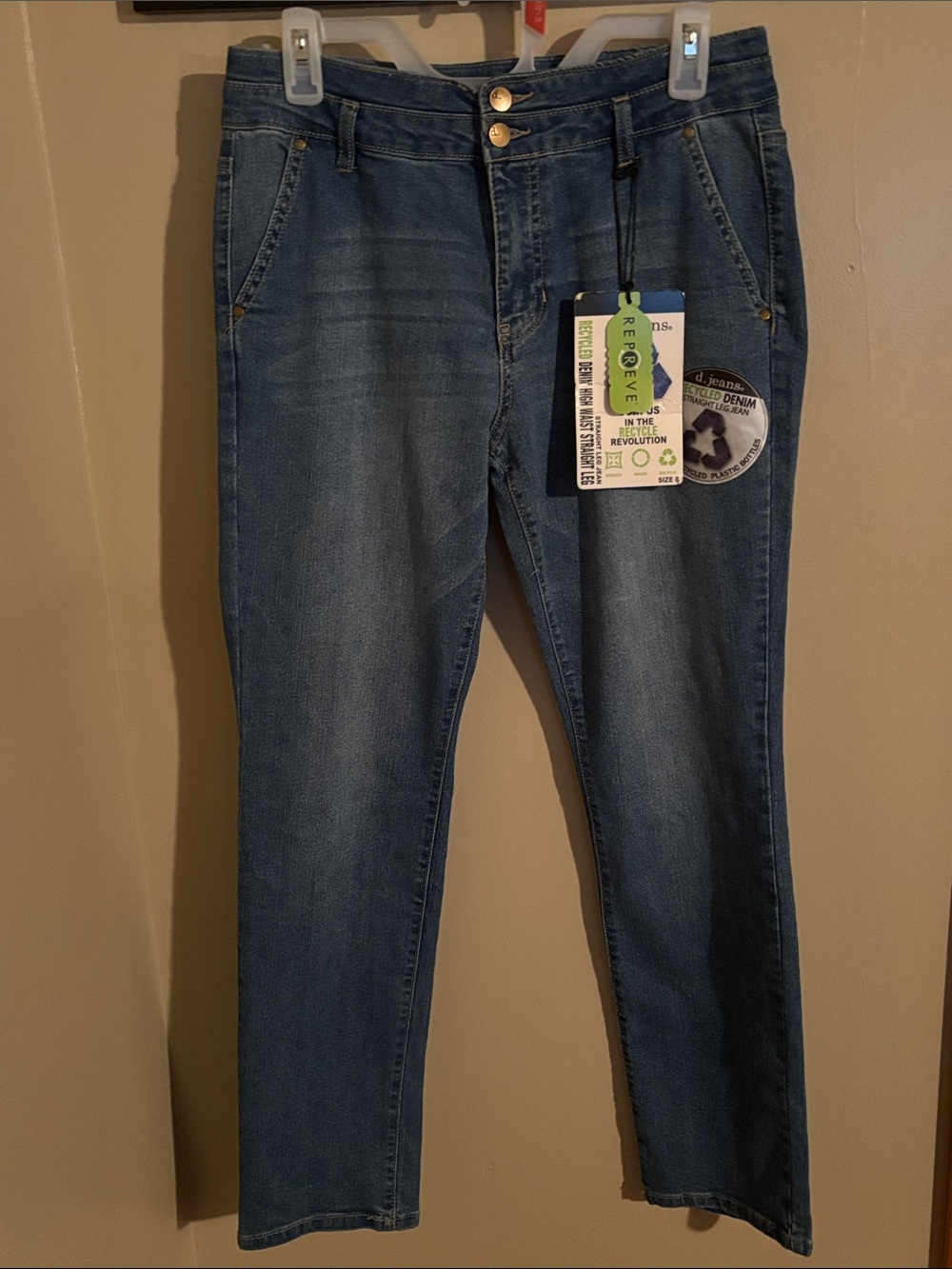 d. jeans High Waist Straight Leg Women's Jeans in medium blue stonewash